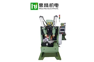 The difference between spot welding machine and traditional welding machine