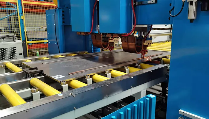 Advantages and applications of Haojing welding machine in door panel industry
